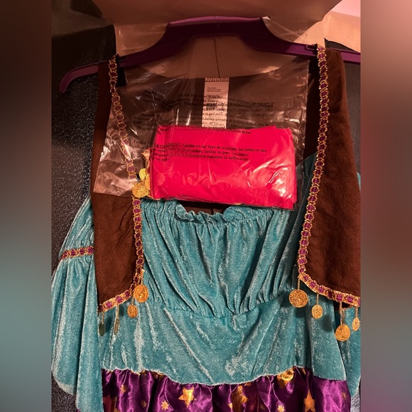 Palm Reader Costume - Picture 2 of 5